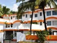 インド アーユルヴェーダ ヨガ コース Incredible English_yoga2