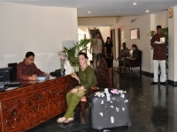 インド留学 Incredible English3